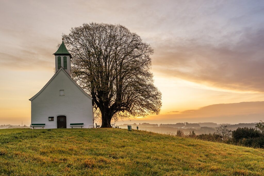 church, sunset, nature-4911853.jpg